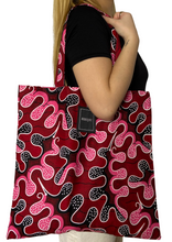 Load image into Gallery viewer, Sammie Shoulder Tote
