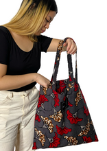 Load image into Gallery viewer, Sammie Shoulder Tote
