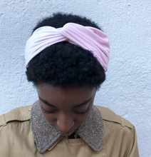 Load image into Gallery viewer, Lt. Pink Velvet Headband
